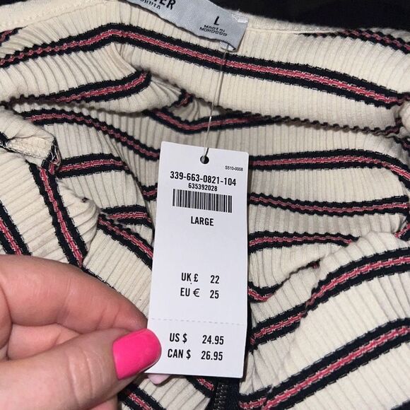 HOLLISTER LONG SLEEVE STRIPPED TOP - Picture 7 of 8